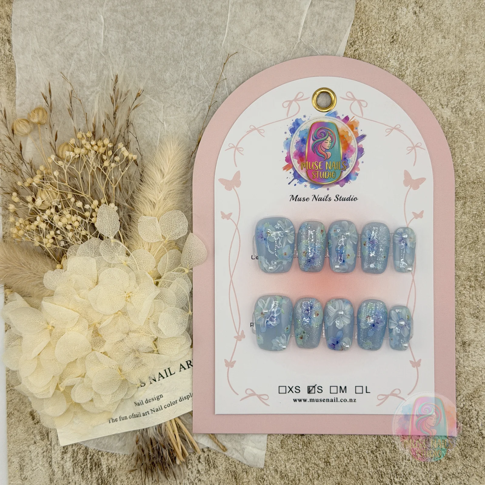 Ice‑Blue‑Misty‑Hydrangea‑Floral | Pale Blue Glitter Petal Press-On Nails