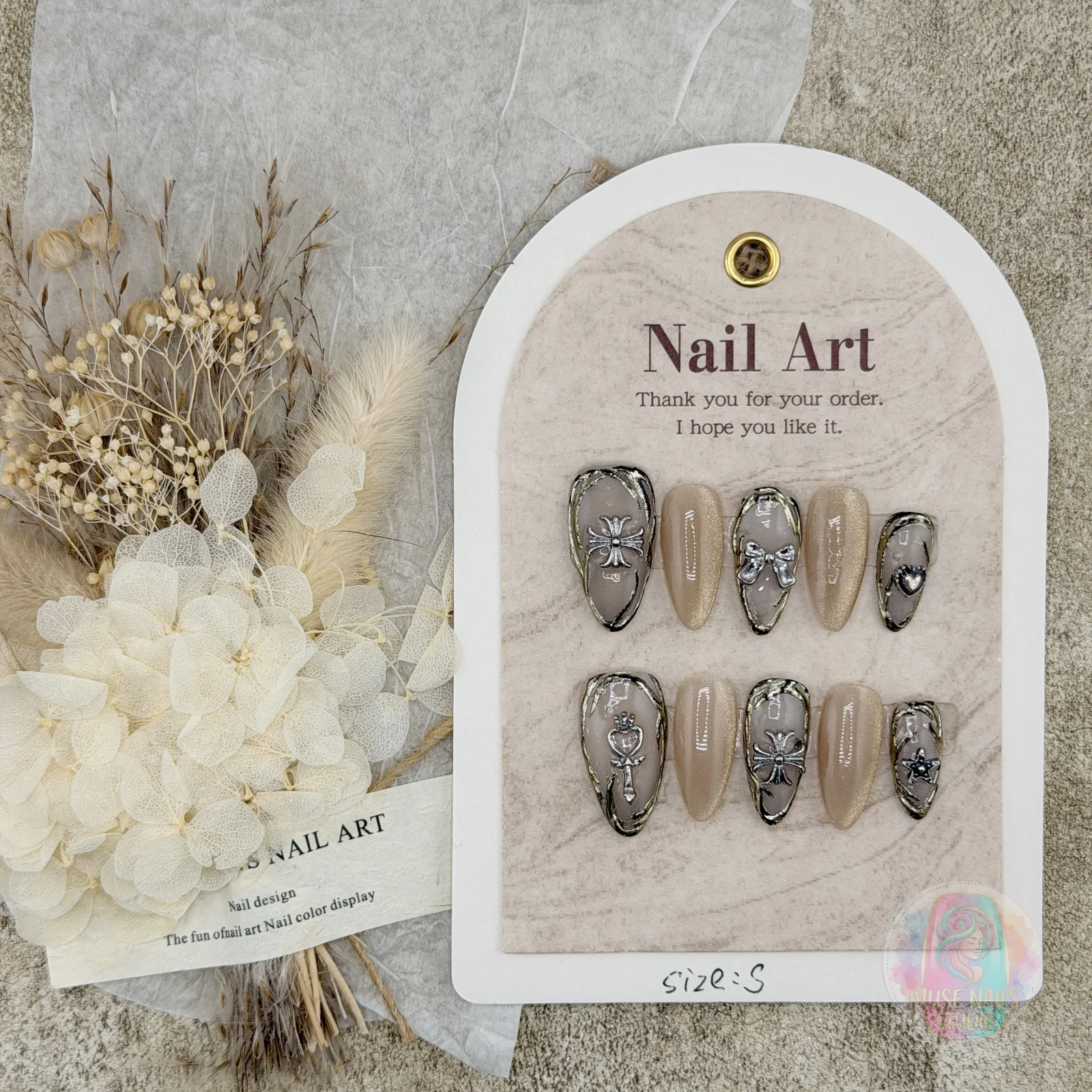 Champagne Wings | Champagne Grey Bow Cat-Eye Press-On Nails