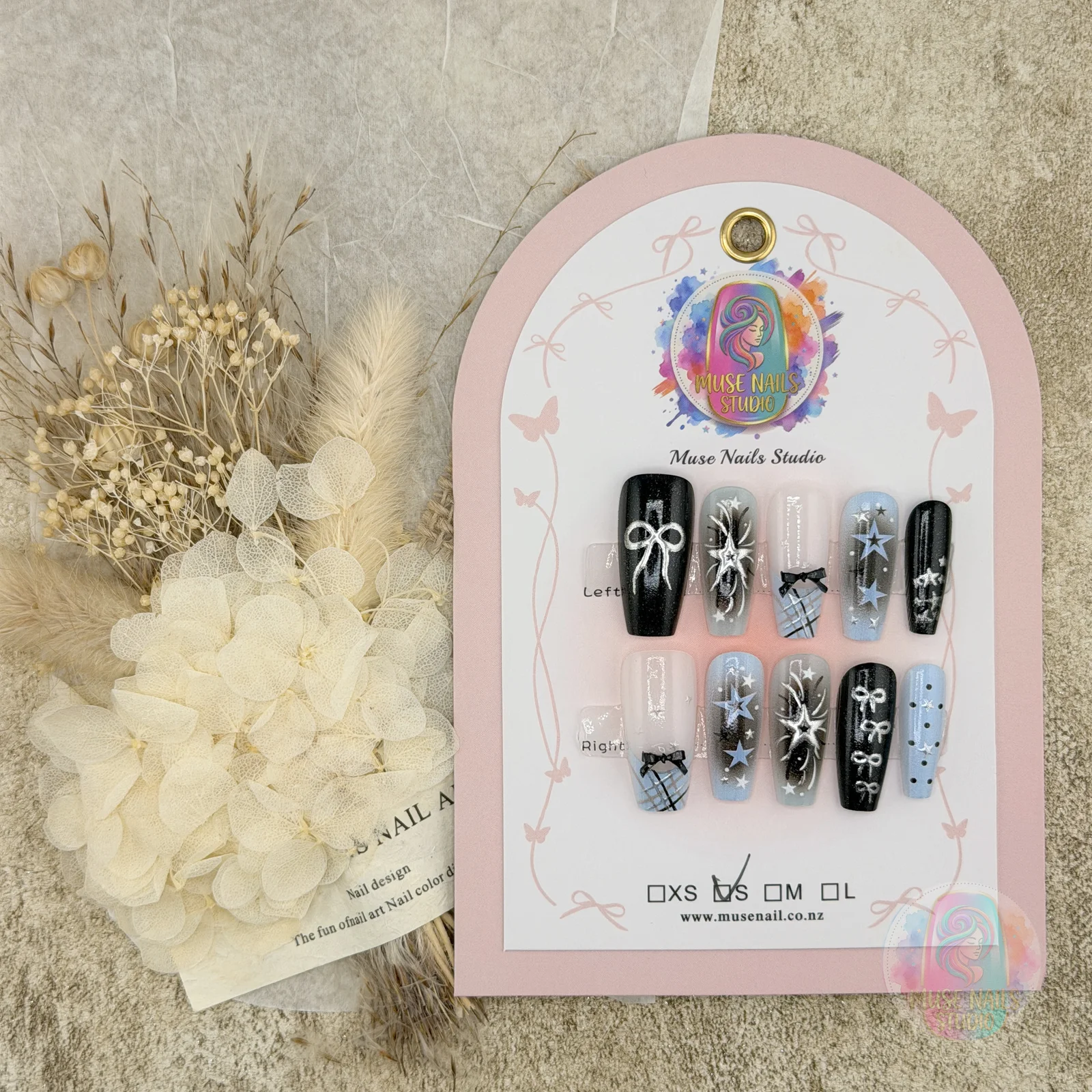 Starry Wings | Star Bow Press-On Nails